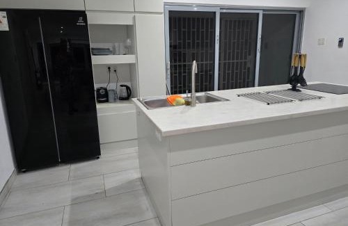 Montana Rey Apartment | Apartment Dushi View - 10 min Jan Thiel, 15 min Mambo