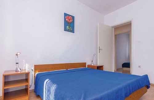 Raslina Apartment | Apartment Eugen - Three Bedroom Apartment with Balcony