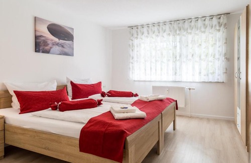 Friedrichshafen Apartment | Apartment Eastside mit 3 Zimmern für bis zu 5 Personen mit Balkon