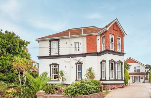 Roundham Cottage | Apartment Eleven - UK39864
