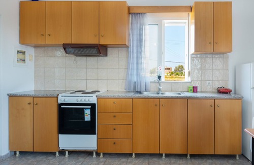 Antimachia Apartment | Apartment 'Elli's 2' with Shared Pool, Wi-Fi and Air Conditioning