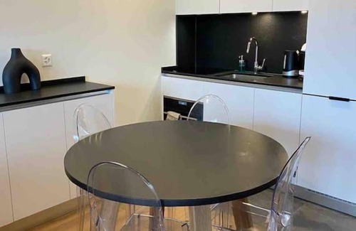 Randogne Apartment | Apartment Elysée 4 Crans Montana Switzerland. Ski, hike, golf, sun, lakes