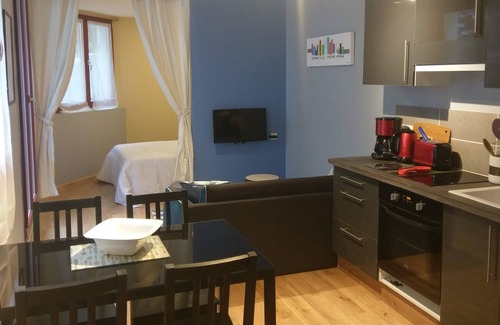 Eaux-Bonnes Apartment | Apartment-Ensuite with Bath-Topaze