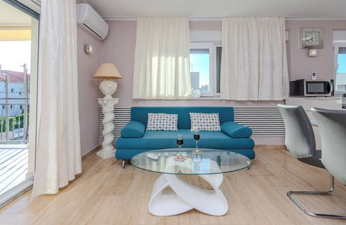 Vir Apartment | Apartment Eses