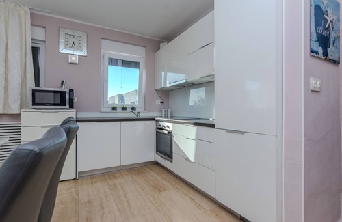 Vir Apartment | Apartment Eses
