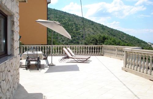 Vratarusa Apartment | Apartment Für Zwei Erwachsene Und Zwei Kinder