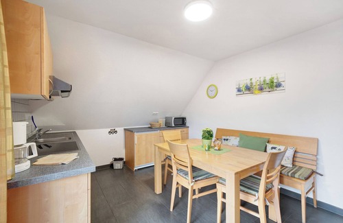 Elzach Apartment | Apartment 'Ferienwohnung Sonnenblume' with Mountain View, Private Terrace and Wi-Fi