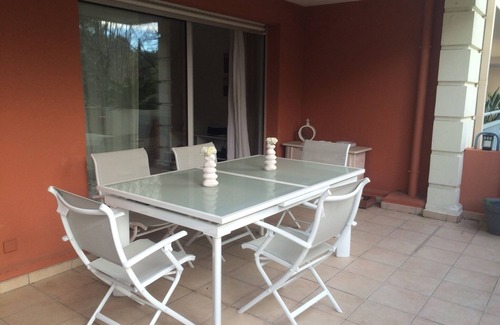 La Bocca Nord Apartment | Apartment F2 in tennis golf swimming pool residence