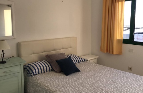 Los Lagos Apartment | Apartment facing the sea / Front Beach apartment. wifi