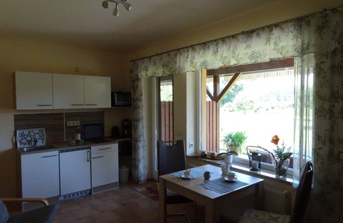 Muritz Apartment | Apartment 'Federower Hofsee Fischadler' with Lake View, Private Terrace and Wi-Fi