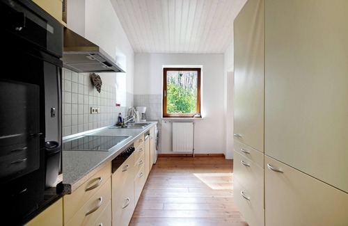 Langballig Apartment | Apartment 'Ferienhaus 'kiek Op De Beek' with Shared Garden, Balcony and Wi-Fi