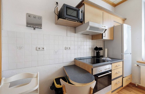 Oberhausen Apartment | Apartment 'Ferienwohnung Sterkrade 1' with Wi-Fi