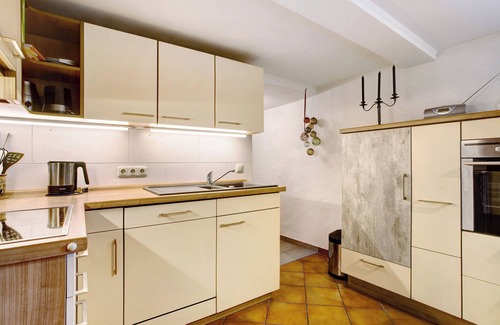 Langscheid Apartment | Apartment 'Ferienwohnung Auf Dem Ennerthof' with Private Terrace, Private Garden and Wi-Fi