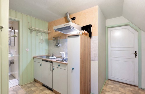 Dagebuell Apartment | Apartment 'Ferienwohnung Amrum' with Terrace, Shared Garden and Wi-Fi