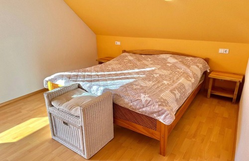 Oppenau Apartment | Apartment 'Ferienwohnung Huber' with Balcony and Wi-Fi