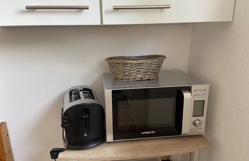 Staufen im Breisgau Apartment | Apartment 'Ferienwohnung 2 65m²' with Private Terrace, Shared Garden and Wi-Fi