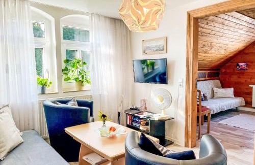 Chemnitz Apartment | Apartment Ferienwohnung Naturblick Karla Rößler by Interhome