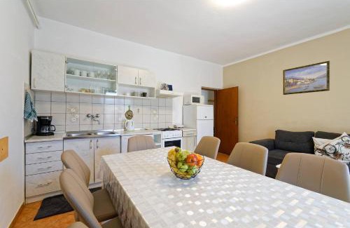 Krsan Apartment | Apartment Feruccio by Rent Istria