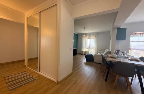 Vila Verde Apartment | Apartment 'Figueira' with Wi-Fi and Air Conditioning