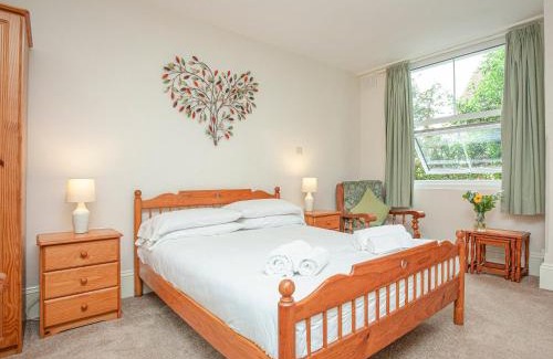 Roundham House | Apartment Five - Uk39841