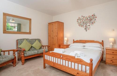 Roundham House | Apartment Five - Uk39841