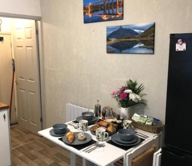 Menai Bridge Apartment | Apartment/Flat 3