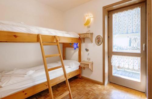 Alba Apartment | Apartment Fontanelle-3 by Interhome