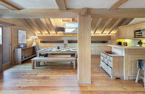 Meribel Villa | Apartment Fontany - Five Bedroom Villa, Sleeps 10