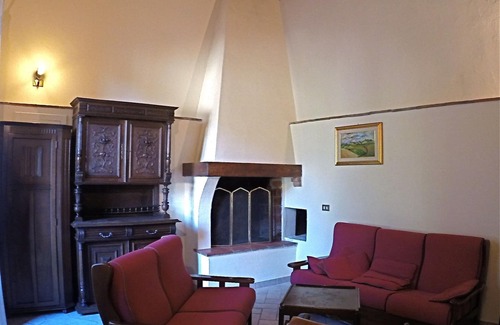 Iano Other | Apartment for 2 with beautiful view near San Gimignano and Volterra.
