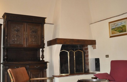 Iano Other | Apartment for 2 with beautiful view near San Gimignano and Volterra.