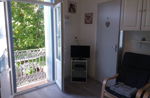 Bedarieux (ornac) Apartment | apartment for rent ideal curists