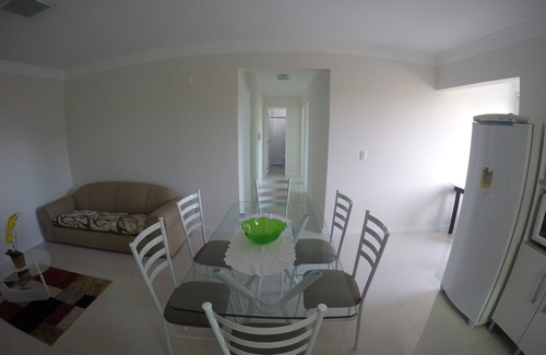 Vila Nova Apartment | Apartment for rent near the beach of Vila. With Air and WiFi.