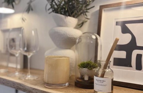 Edenfield Apartment | Apartment for Two in New Luxury Wellness Retreat - Glimpse Apartment