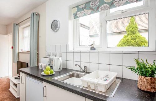 Roundham House | Apartment Four - Uk39840