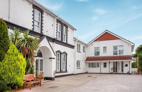 Roundham House | Apartment Four - Uk39840