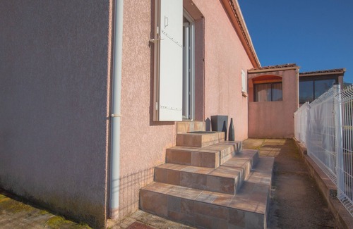 Cuttoli-Corticchiato Apartment | Apartment, 3 persons, garden, quiet area