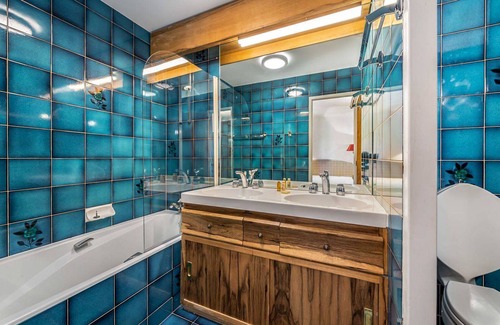 Courchevel Villa | Apartment Alaska - Four Bedroom Villa, Sleeps 8