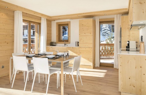 Courchevel Villa | Apartment Hourglass - Three Bedroom Villa, Sleeps 6