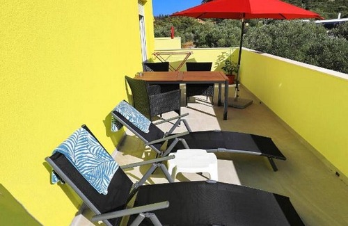 Bozava Apartment | Apartment Gaby - One Bedroom Apartment with Balcony