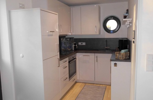 Prora Apartment | Apartment 'Gardensuite Binz' with Pool, Wi-Fi & Terrace