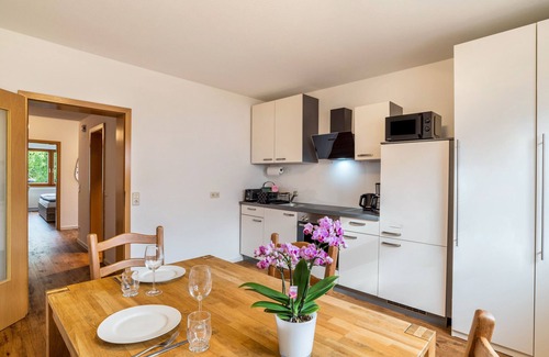 Annweiler am Trifels Apartment | Apartment 'Gartenblick' with Wi-Fi