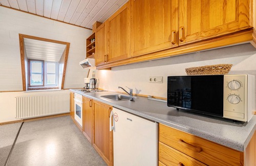 Rodenas Apartment | Apartment 'Gartenwohnung' with Shared Garden and Wi-Fi