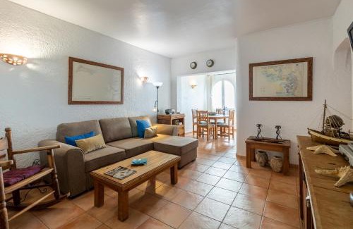 Vale de Centianes Apartment | Apartment Gil