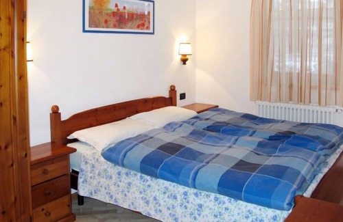 Fontanazzo Apartment | Apartment Giovanni (CPO355) in Campitello - 5 persons, 2 bedrooms