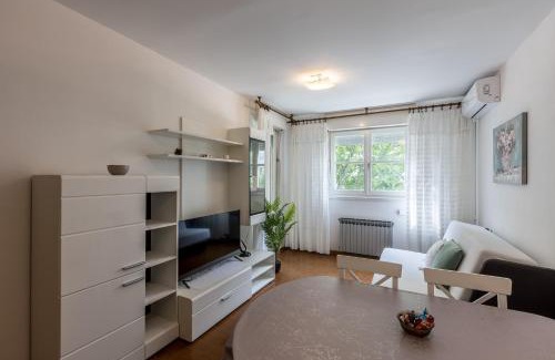 Vranjic Apartment | Apartment Gordana