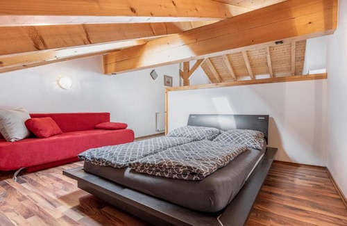 Goldegg Apartment | Apartment Grün by Interhome