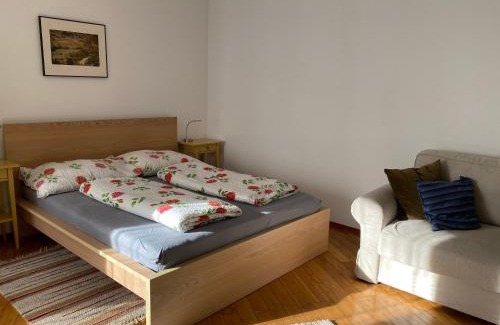 Graz City Centre Apartment | Apartment Grazbachgasse - gratis Tiefgaragenplatz