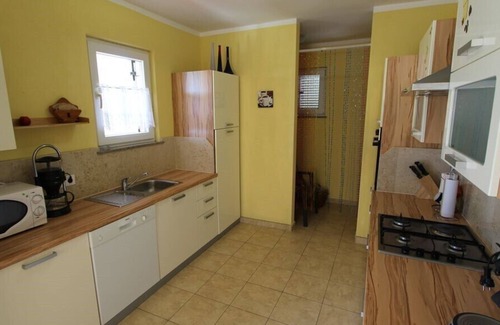Marsici Apartment | Apartment Grozdanić 1 for 4 people in a quiet location