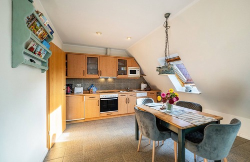 Nordstrand Apartment | Apartment 'Hauke Haien' with Private Terrace and Shared Garden