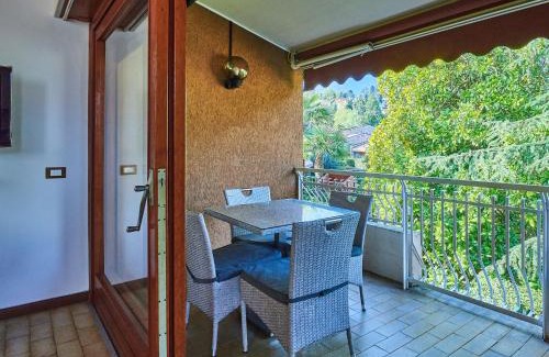 Porto Valtravaglia Apartment | Apartment Hermitage-19 by Interhome